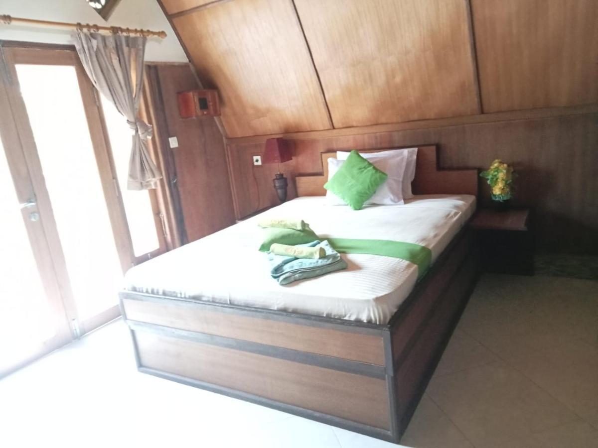 Meno Smile Cottages Gili Meno Bagian luar foto
